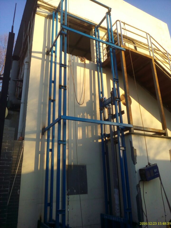 液壓貨梯如何安全使用